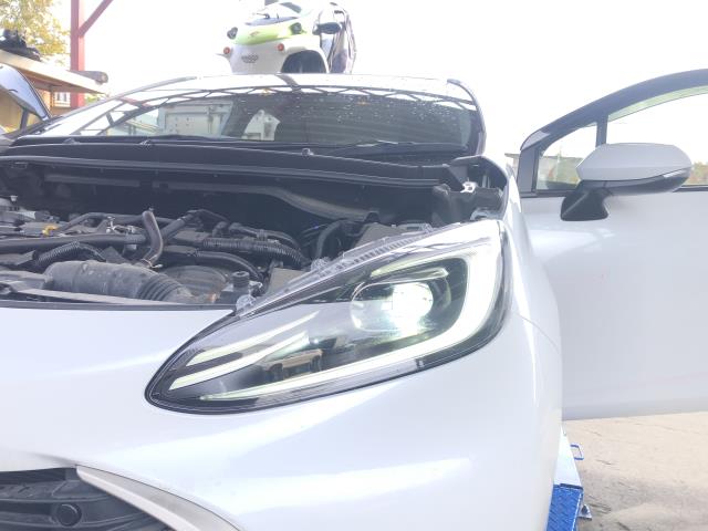 【中古】アクア 6AA-MXPK16 左ヘッドランプASSY 自社品番250682 089