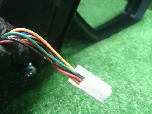 【中古】スイフト CBA-ZC32S 右サイドミラー 自社品番250708 ZMT