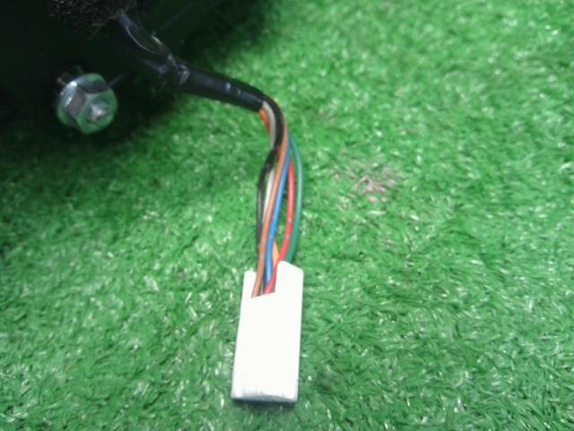 【中古】スイフト CBA-ZC32S 左サイドミラー 自社品番250708 ZMT