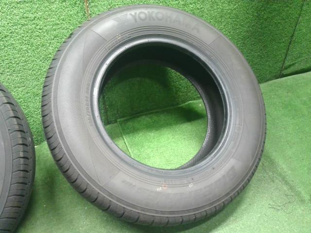 【中古】No1 サマー 夏 タイヤ 25年製 185/70R14 ヨコハマ BluEarth-Es ES32 ノート 外し 自社品番250717 K23