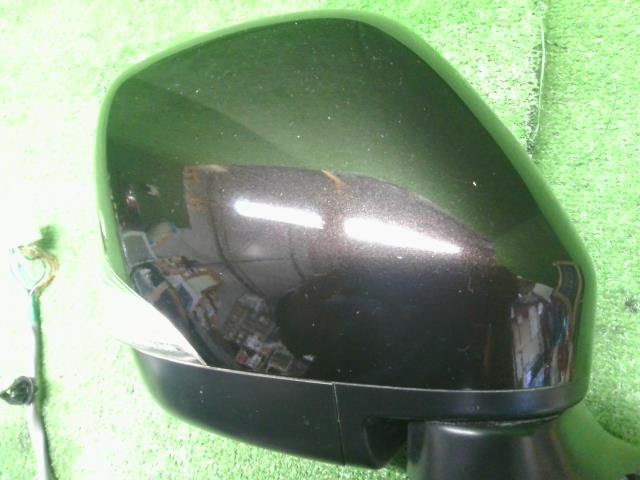 エルグランド DBA-TNE52 右サイドミラー 96301-1JB4B 自社品番230040