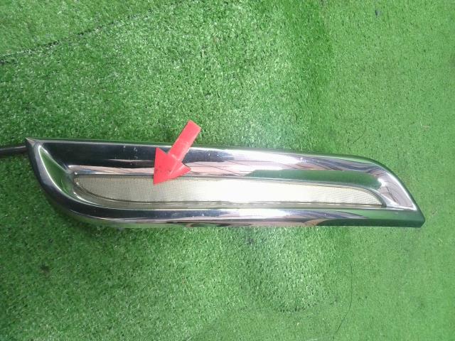 エルグランド DBA-TNE52 左デイライト 自社品番230040