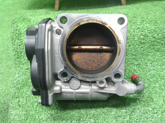 エルグランド DBA-TNE52 スロットルボディ 16119-JA00B 自社品番230040