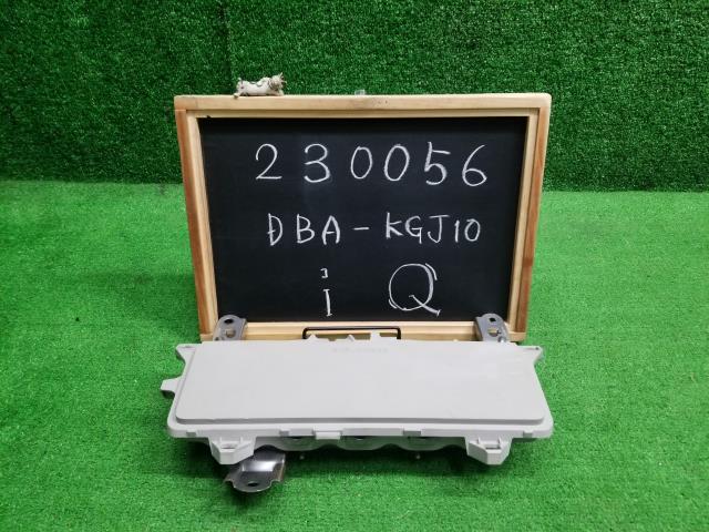 iQ DBA-KGJ10 運転席ニーパット 6B0747110M79 自社品番230056