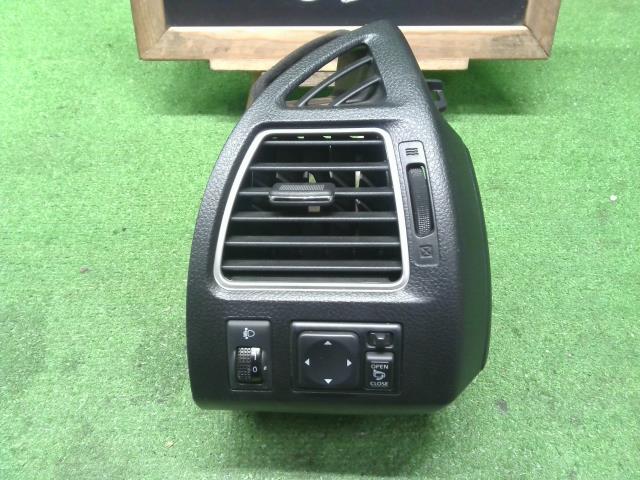 セレナ DAA-HC26 運転席側エアコン吹出口(スイッチ付) 68760-1VA2A 自社品番230071