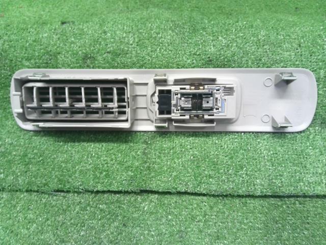 セレナ DBA-FNC26 ルームランプ 2列目右側 26465-1VA0A 自社品番230083