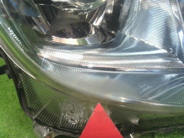 クラウン DAA-GWS204 右ヘッドランプ 自社品番230100