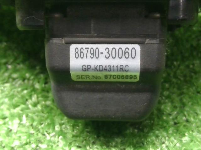 クラウン DAA-GWS204 リアカメラ バックカメラトランク取付ブラケット付 86790-30060 自社品番230