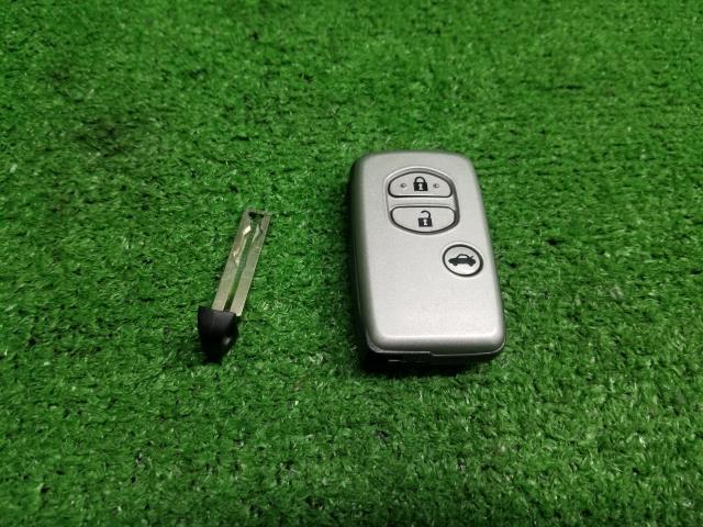 クラウン DAA-GWS204 キーレスリモコン 自社品番230100