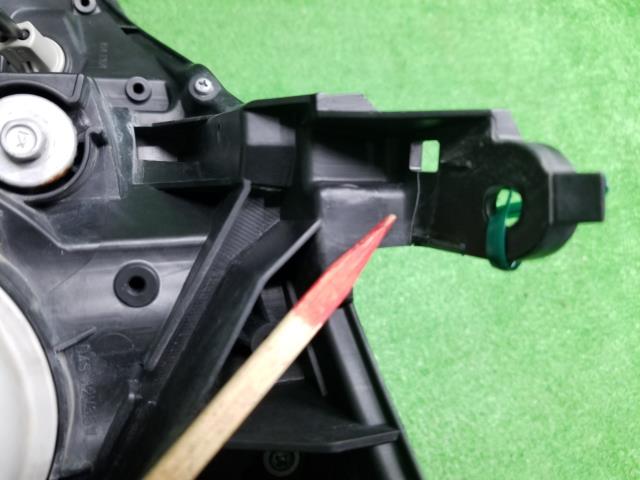 クラウン DAA-GWS204 右ヘッドランプ 81110-30E91 自社品番230122