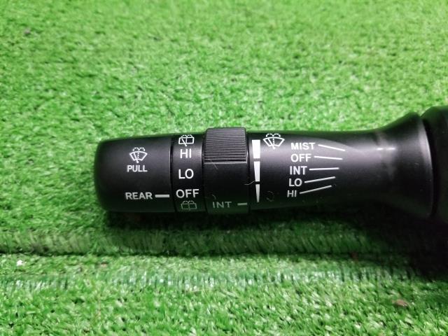 ヴォクシー DBA-ZRR70W ディマースイッチ コンビネーション 84652-48100 自社品番230125
