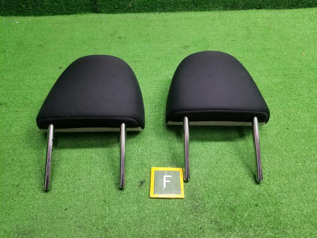 アクア DAA-NHP10 ヘッドレスト1台分セット 71910-52780-E1 自社品番230138