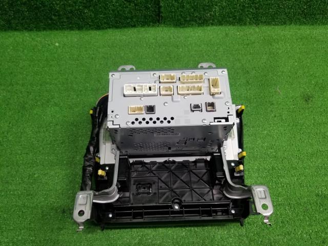 トヨタ純正カーナビゲーション 86804-33390 135000-72420101 カムリ外し AVV50 自社品番