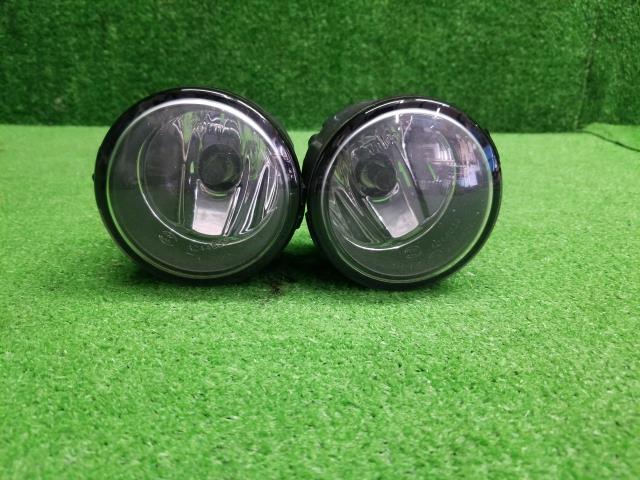 セレナ DBA-CC25 左フォグランプ 26150-8993B 自社品番230150