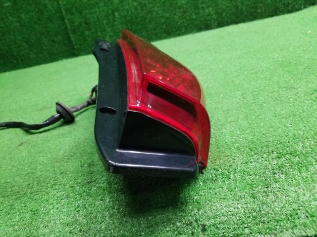 オッティ DBA-H92W 左テールランプ 26555-6A01L 自社品番230206