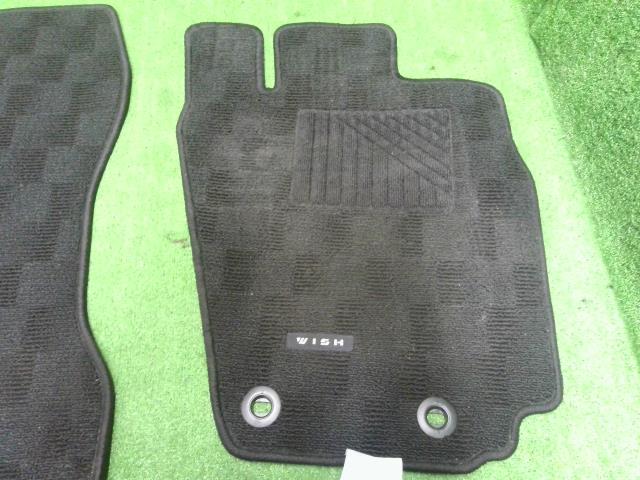 ウィッシュ DBA-ZGE25W フロアマット 自社品番230255