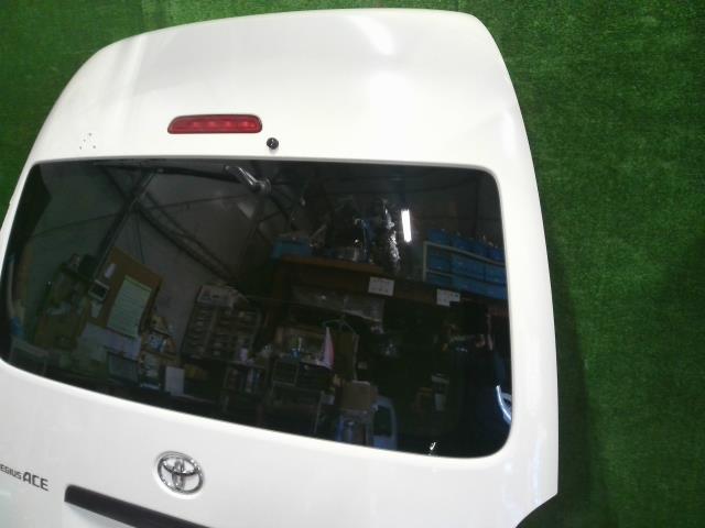 ハイエース LDF-KDH206K バックドア 67005-26J42 自社品番230336