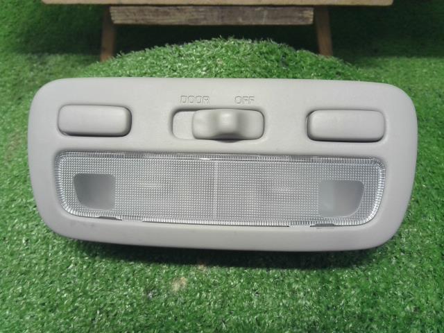 ハイエース LDF-KDH206K ルームランプ 81260-16061-B3 自社品番230336