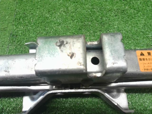 セレナ DBA-CNC25 車載工具 99550-1GK6C 自社品番230381