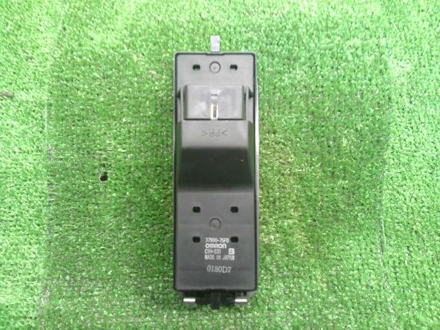 ワゴンR GF-MC21S パワーウインドウスイッチ 37990-75F01-T01 自社品番230905