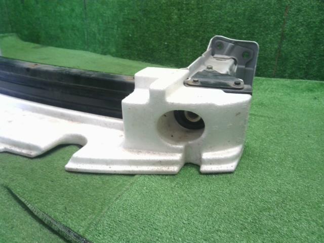 リーフ ZE1 フロントバンパーホースメント エネルギーアブソーバ付　62032-5SA0A 自社品番250002