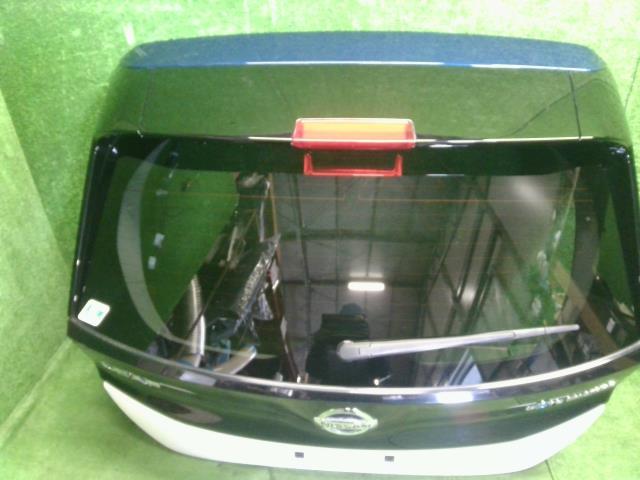 リーフ ZAA-ZE1 バックドア　リアゲートドアパネル　ワイパー　スポイラー　ハイマウント K010M-5SKAB 自社品番250002　色XBK