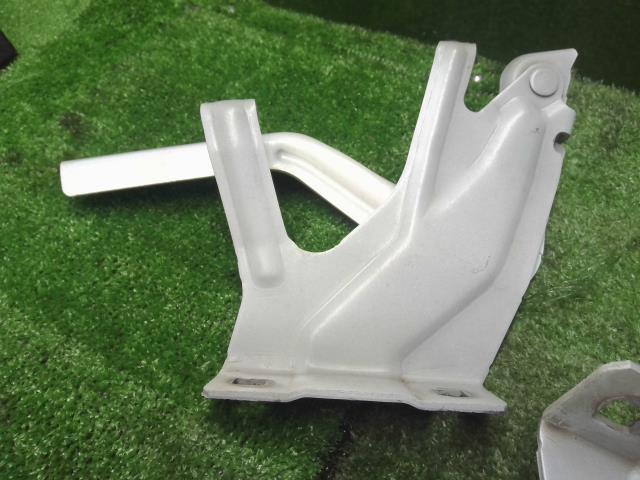 リーフ ZAA-ZE1 ボンネット用ヒンジ  左右セット　自社品番250002