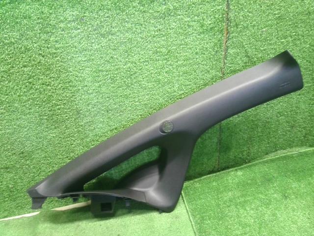 リーフ ZAA-ZE1 Aピラートリム左右　運転席側　助手席側 76911-3NK0B 自社品番250002