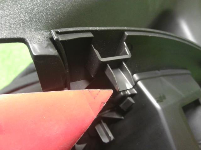 リーフ ZAA-ZE1 Aピラートリム左右　運転席側　助手席側 76911-3NK0B 自社品番250002