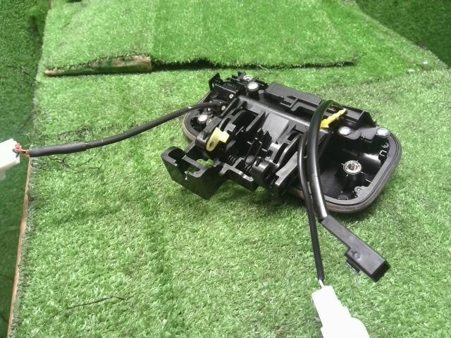 ハスラー 5AA-MR92S バックドアアウターハンドル　リアゲート用　カメラ　 82850-50M30-ZVD 自社品番250011