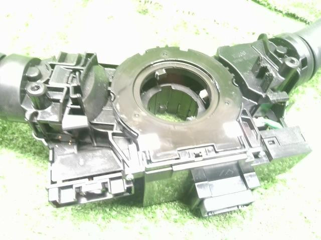 ハスラー 5AA-MR92S ディマースイッチ　コンビネーション ワイパーSW　ライトSW　37210-59SB0 自社品番250011