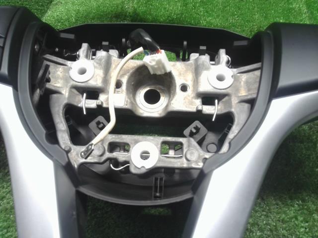 ハスラー 5AA-MR92S ステアリングホイール ハンドル レザー　48110-59SC0-GJL 自社品番250011