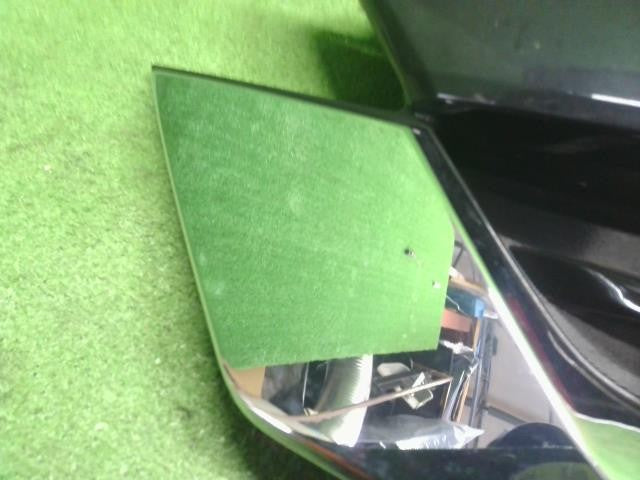 セレナ DAA-GNC27　純正 ラジエーターグリル  62310-5TA0A 自社品番250012