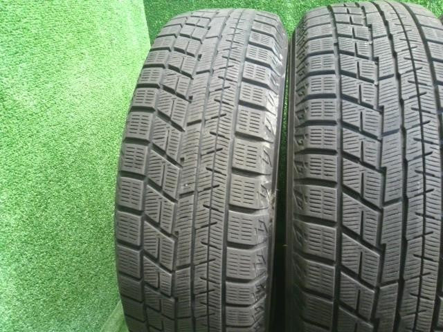 中古 ヨコハマ タイヤ　スタッドレスタイヤ　4本セット　195/65R15　15インチ セレナ　自社品番250012