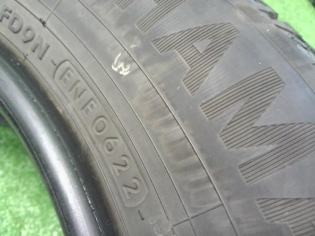 中古 ヨコハマ タイヤ　スタッドレスタイヤ　4本セット　195/65R15　15インチ セレナ　自社品番250012