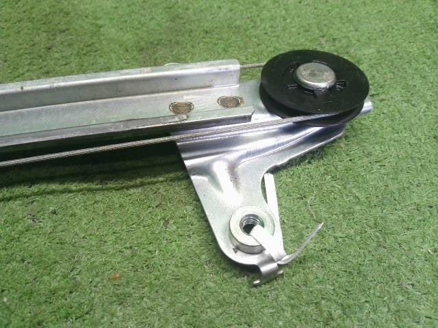 エブリィ EBD-DA17V 左リアドアレギュレーターモーター 83502-64P11 自社品番250034