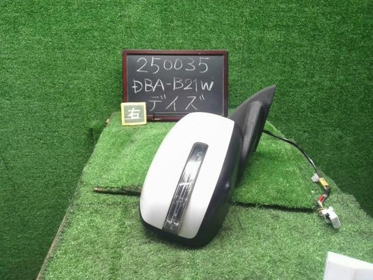 デイズ DBA-B21W 右 運転席 ドアミラー サイドミラー イシザキ 96301-6A28E W13 自社品番250035