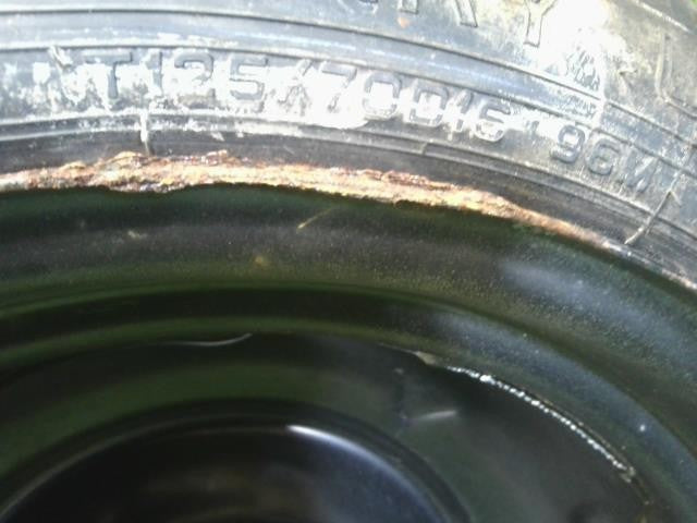 スペア 中古 ダンロップ タイヤホイール 08年 04周目 1本 純正 T125/70D16 J16×4T 5穴 100 プレミオ外し(250036)