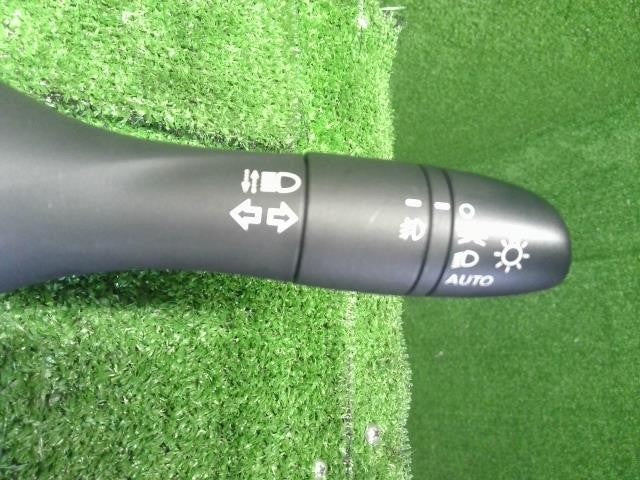 6AA-P15 キックス  ディマースイッチ　コンビネーション  ライトSW　ワイパーSW　47945-5RH0B　自社品番250038