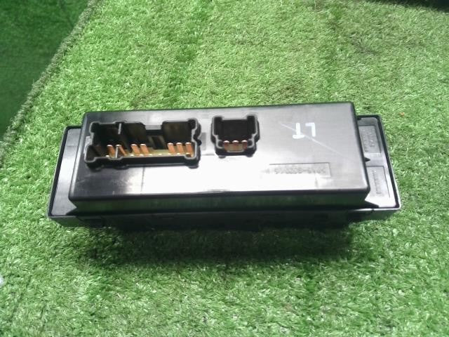 6AA-P15 キックス  パワーウインドウスイッチ  PWスイッチ　マスタスイッチ　自社品番250038