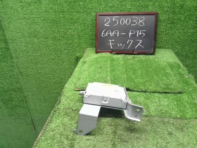 6AA-P15 キックス カメラコンピューター Clarion EN-3434 284A1-5RY0A  自社品番250038