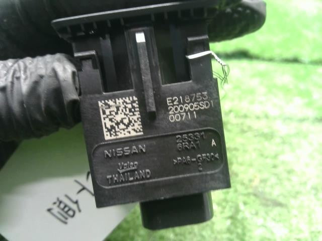 6AA-P15 キックス USBポート フロント側 25331-6RA1 自社品番250038