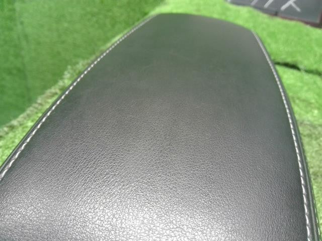 6AA-P15 キックス コンソールボックス肘掛け部 フタ アームレスト 自社品番250038