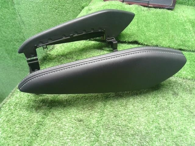 6AA-P15 キックス レザーパネル シフトレバーサイドパネル 自社品番250038