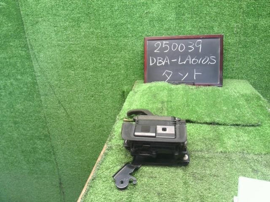 タント DBA-LA610S フロントカメラ  ブレーキサポート　自社品番250039