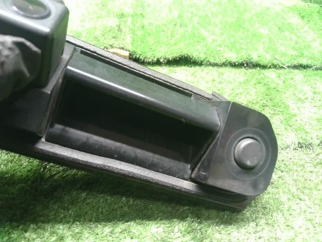 タント DBA-LA610S バックドア　リアゲート　アウターハンドル カメラ付き　69023-B2081 自社品番250039