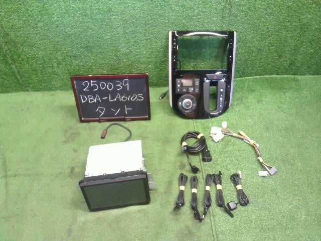 タント DBA-LA610S　ダイハツ純正カーナビゲーション  パナソニック　08545-K2003　自社品番250039