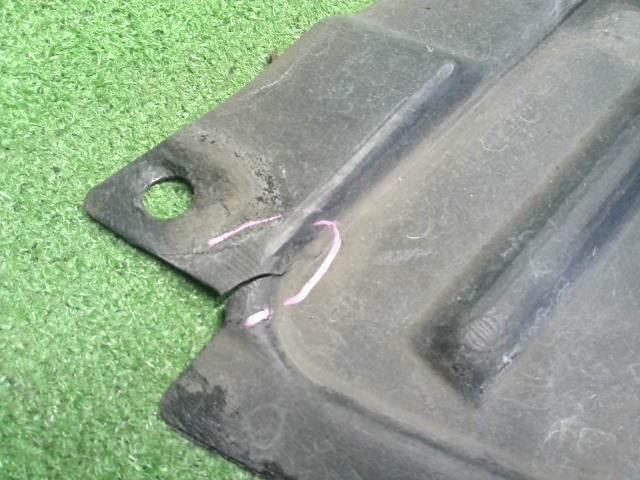 レクサス LS460 後期 DBA-USF40 左フロントインナーフェンダー ライナー 助手席側 53806-50070 自社品番250060