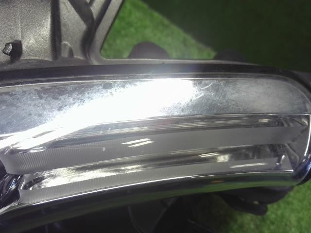 レクサス LS460 後期 DBA-USF40 左フォグランプ 左フォグライト　LED　コイト50-123　助手席側　81220-50100 自社品番250060