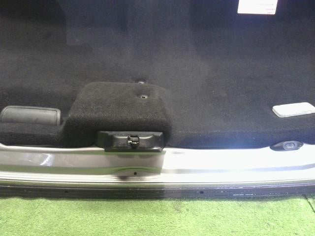 レクサス LS460 後期 DBA-USF40 トランクリッド 64401-50340 自社品番250060　色1J7